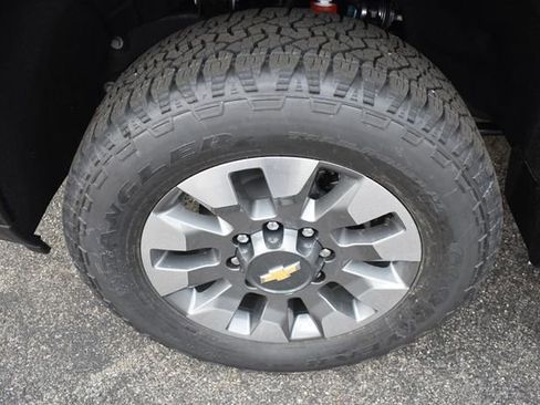 New 2026 Chevrolet Silverado 2500 Custom w/ Custom Value Package AWD/4WD image 16