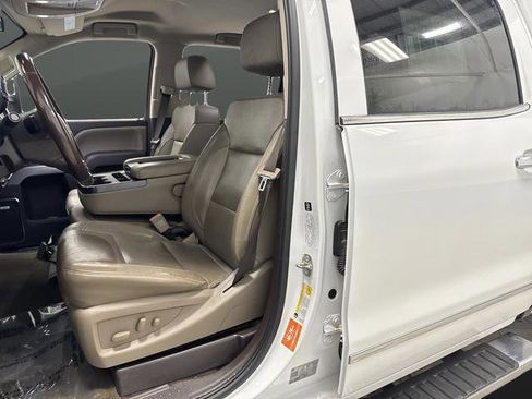 Used 2018 Chevrolet Silverado 2500 LTZ image 4