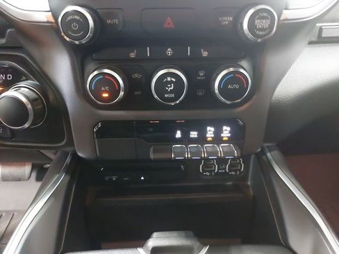 Used 2019 RAM 1500 Big Horn AWD/4WD image 20