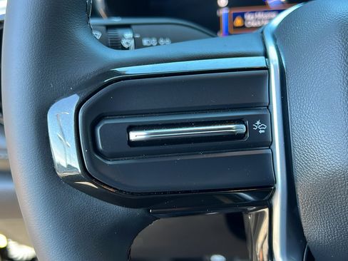 Certified 2023 Chevrolet Colorado LT image 24