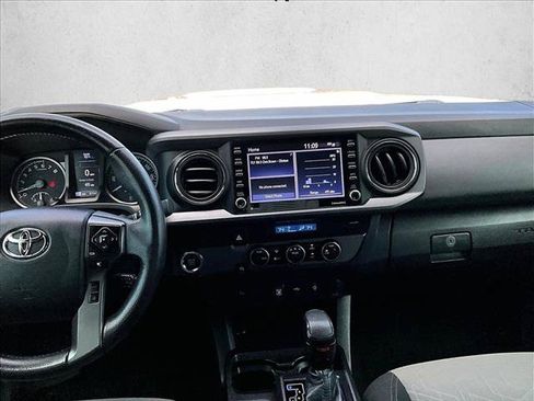 Used 2021 Toyota Tacoma TRD Sport RWD image 8