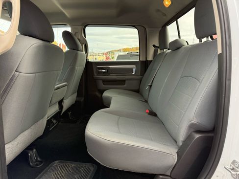 Used 2018 RAM 2500 SLT image 18