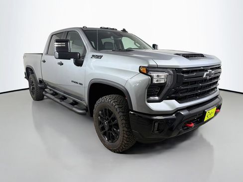 New 2026 Chevrolet Silverado 2500 LT w/ Trail Boss Package AWD/4WD image 3