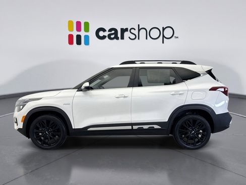 Used 2022 Kia Seltos Nightfall Edition AWD/4WD image 2