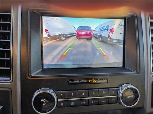 Used 2020 Ford Expedition XLT w/ Equipment Group 202A image 11