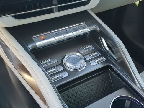 New 2026 Lincoln Nautilus Premier w/ Equipment Group 102A image 19