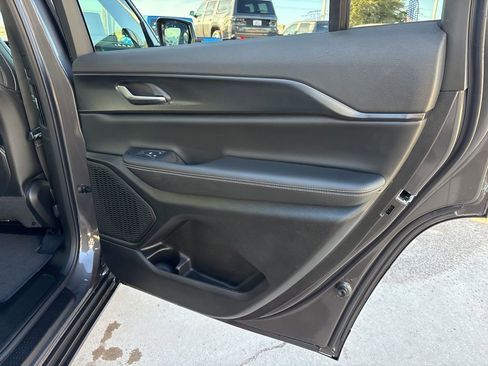New 2025 Jeep Grand Cherokee L Altitude RWD image 21