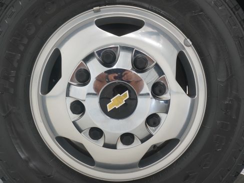 Used 2017 Chevrolet Silverado 3500 LTZ w/ Duramax Plus Package AWD/4WD image 27