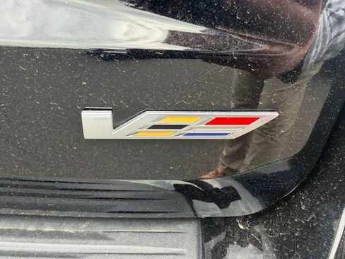 Used 2023 Cadillac Escalade V image 16