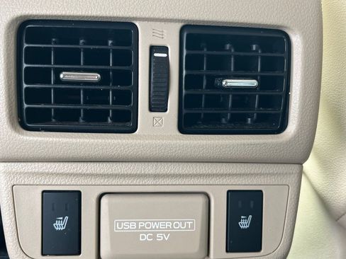 Used 2018 Subaru Outback 2.5i Limited image 20