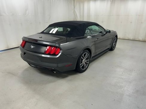 Used 2017 Ford Mustang Premium RWD image 4