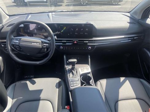New 2026 Kia Sportage EX image 10