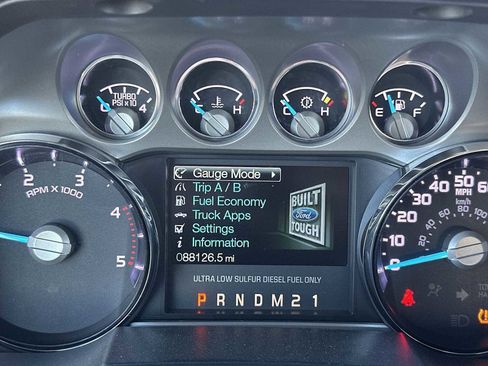 Used 2016 Ford F350 Platinum w/ Platinum Package image 10