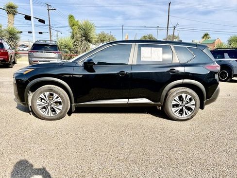 Certified 2023 Nissan Rogue SV image 4