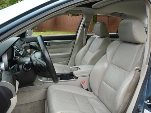 Used 2009 Acura TL w/ Technology Package FWD image 9