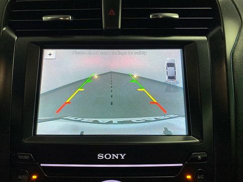 Used 2019 Ford Fusion Energi Titanium image 23