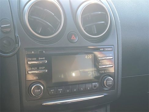 Used 2013 Nissan Rogue S w/ Special Edition Pkg image 25