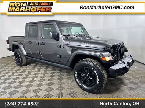 Used 2022 Jeep Gladiator Sport image 1