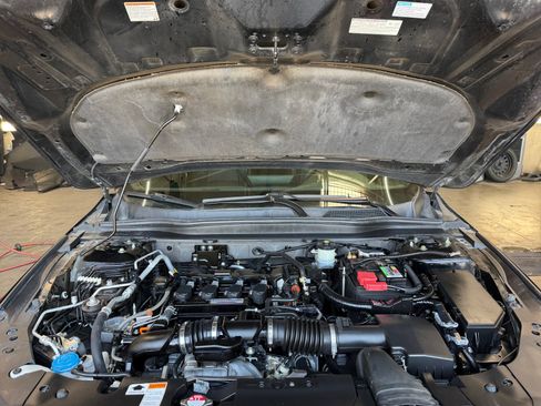 Used 2018 Honda Accord Sport image 22