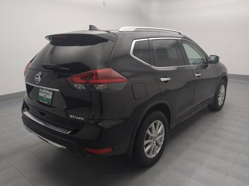 Used 2019 Nissan Rogue SV AWD/4WD image 9