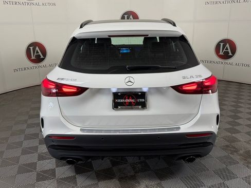 New 2026 Mercedes-Benz GLA 35 AMG 4MATIC image 7