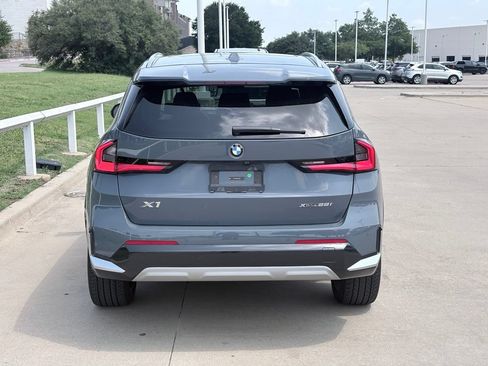Used 2025 BMW X1 xDrive28i w/ Technology Package AWD/4WD image 5