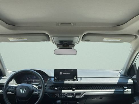 Used 2024 Honda Accord EX image 22
