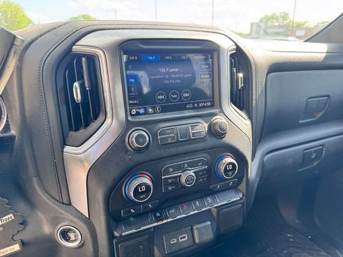 Used 2020 Chevrolet Silverado 1500 LT w/ All-Star Edition image 20