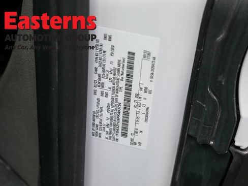 Used 2023 Ford Transit 350 XLT RWD image 32