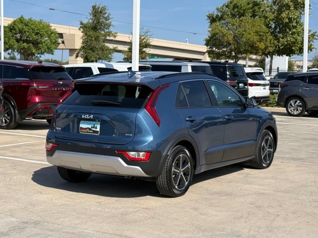 Used 2024 Kia Niro EX FWD image 5