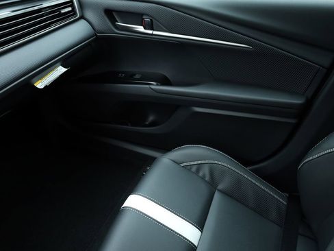 New 2026 Toyota Camry SE image 11