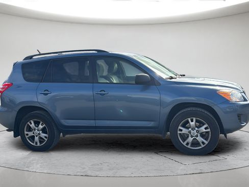 Used 2011 Toyota RAV4 4WD V6 w/ Upgrade Value Pkg image 6