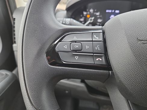 Used 2025 RAM ProMaster 2500 w/ Storage Group image 13