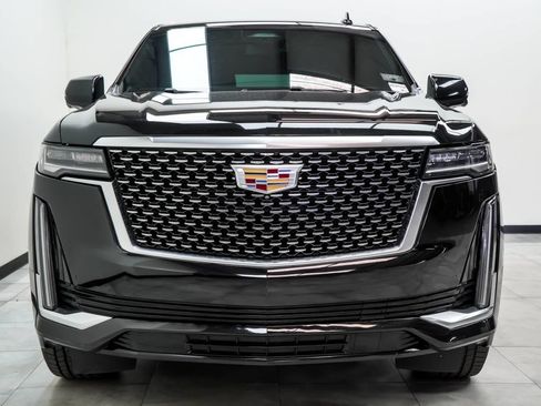 Used 2021 Cadillac Escalade Luxury RWD image 6