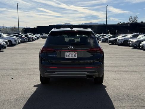 Used 2022 Hyundai Santa Fe SE image 6