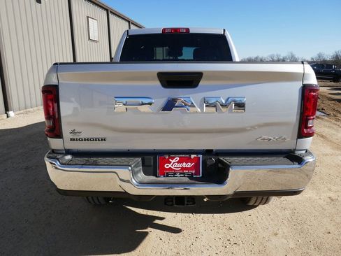 New 2026 RAM 2500 Big Horn AWD/4WD image 5