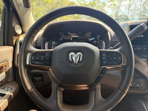 New 2025 RAM 2500 Limited AWD/4WD image 22