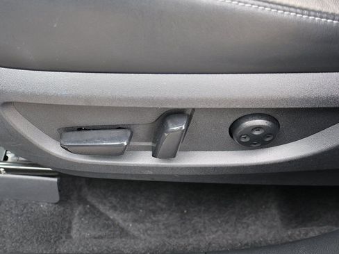 Used 2023 INFINITI QX50 Luxe image 32