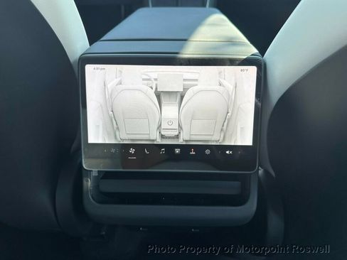 Used 2026 Tesla Model Y Long Range RWD image 18