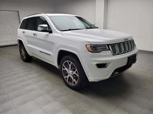 Used 2021 Jeep Grand Cherokee Overland AWD/4WD image 13