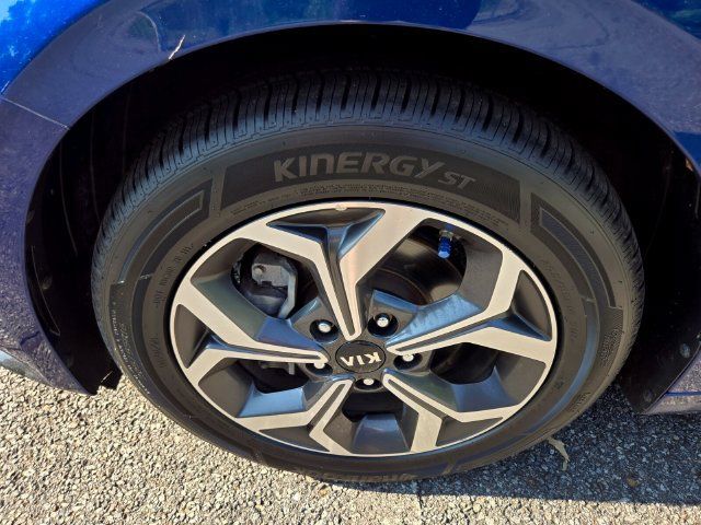 Used 2019 Kia Forte LXS FWD image 24