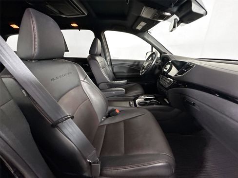 Used 2021 Honda Pilot Black Edition image 43