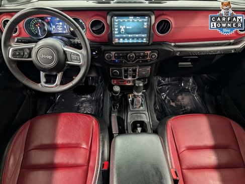 Used 2023 Jeep Wrangler Unlimited Rubicon 4xe AWD/4WD image 26