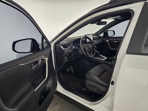 Used 2023 Toyota RAV4 XSE image 19