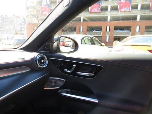 Used 2025 Mercedes-Benz C 43 AMG 4MATIC Sedan image 23