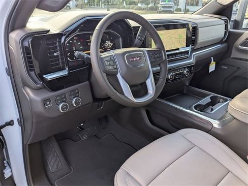 New 2026 GMC Sierra 2500 SLT w/ SLT Premium Package image 17