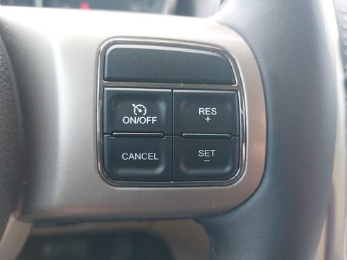 Used 2013 Jeep Grand Cherokee Limited AWD/4WD image 19