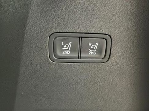 Used 2025 Hyundai Santa Fe Limited AWD/4WD image 30