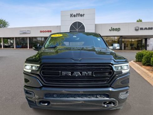 Used 2020 RAM 1500 Limited w/ Black Appearance Package AWD/4WD image 2