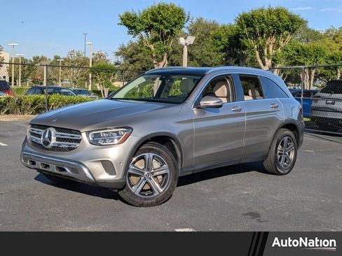 Used 2021 Mercedes-Benz GLC 300 image 1